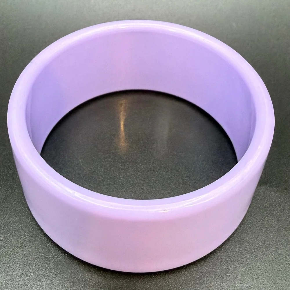 Vintage Bangle Bracelet Size 8.25 Lavender Chunky Wide Light PurpleStackable